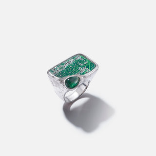 Emerald Motif Ring - 18kt White Gold and Emerald